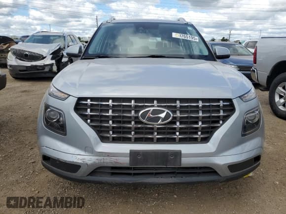 ✅ 2020 Hyundai Venue SEL • VIN: KMHRC8A3XLU015684 • Lot: 69765195. Listed on Copart with 119,732 mi. Free auction sales archive from the USA and detailed vehicle history report at DreamBid. Image 5.