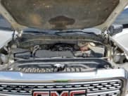 ✅ 2022 GMC Sierra 1500 SLE • VIN: 3GTPUBEK7NG625457 • Лот: 59371535. Опубликован ранее на Copart с пробегом Не указан. Бесплатный доступ к архиву аукционных продаж из США и подробный отчёт об истории автомобиля на DreamBid. Изображение 11.