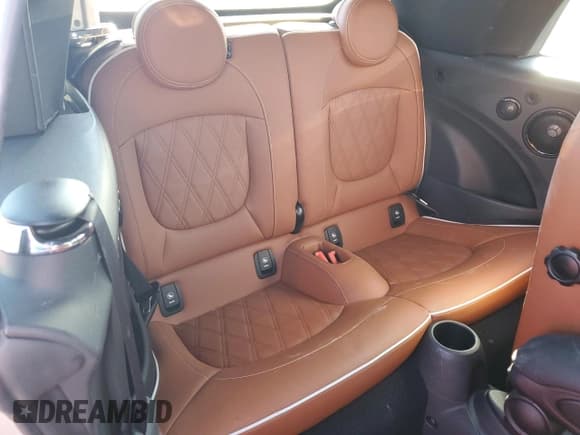 ✅ 2022 MINI Convertible Cooper S • VIN: WMW43DL06N3N43108 • Lot: 76224404. Listed on Copart with 14,494 mi. Free auction sales archive from the USA and detailed vehicle history report at DreamBid. Image 10.