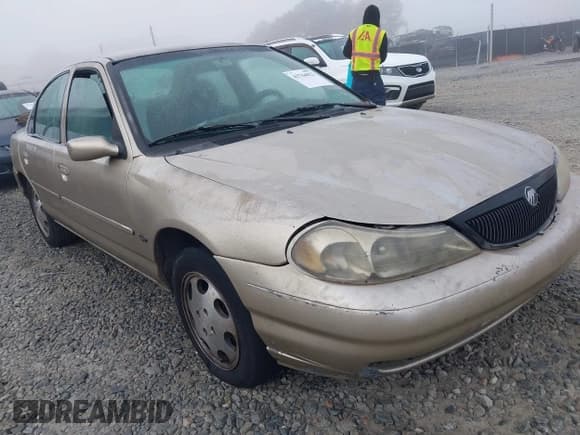✅ 2000 Mercury Mystique GS • VIN: 1MEFM653XYK604237 • Lot: 43764822. Listed on IAAI with 139,649 mi. Free auction sales archive from the USA and detailed vehicle history report at DreamBid. Image 1.