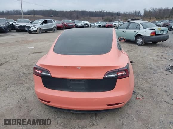✅ 2018 Tesla Model 3 Long Range Battery • VIN: 5YJ3E1EB5JF094846 • Lot: 41651253. Wystawiony na IAAI z przebiegiem 76 137 mil. Bezpłatny archiwum sprzedaży aukcyjnych z USA i szczegółowy raport historii pojazdu na DreamBid. Zdjęcie 15.