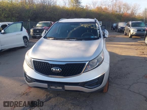 ✅ 2015 Kia Sportage LX • VIN: KNDPB3AC4F7735289 • Лот: 43786641. Опубликован ранее на IAAI с пробегом 100 211 миль. Бесплатный доступ к архиву аукционных продаж из США и подробный отчёт об истории автомобиля на DreamBid. Изображение 6.