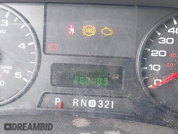 ✅ 2006 Ford F-250 XL • VIN: 1FTSW21P56EA26507 • Lot: 42434923. Listed on IAAI with 262,103 mi. Free auction sales archive from the USA and detailed vehicle history report at DreamBid. Image 15.