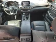 ✅ 2021 Nissan Altima SL • VIN: 1N4BL4EW5MN383596 • Лот: 60372315. Опубликован ранее на Copart с пробегом 42 242 миль. Бесплатный доступ к архиву аукционных продаж из США и подробный отчёт об истории автомобиля на DreamBid. Изображение 8.