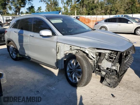 ✅ 2020 Infiniti QX50 Luxe • VIN: 3PCAJ5M11LF103581 • Lot: 92666325. Wystawiony na Copart z przebiegiem 115 029 mil. Bezpłatny archiwum sprzedaży aukcyjnych z USA i szczegółowy raport historii pojazdu na DreamBid. Zdjęcie 4.
