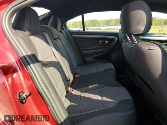 ✅ 2018 Ford Taurus SEL • VIN: 1FAHP2E81JG114175 • Lot: 81822135. Listed on Copart with 33,737 mi. Free auction sales archive from the USA and detailed vehicle history report at DreamBid. Image 10.