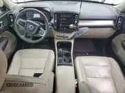 ✅ 2019 Volvo XC40 Momentum • VIN: YV4AC2HK9K2094834 • Lot: 57302834. Listed on Copart with 33,582 mi. Free auction sales archive from the USA and detailed vehicle history report at DreamBid. Image 8.