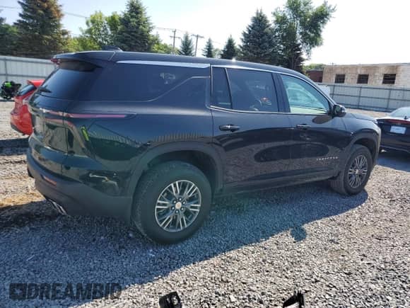 2024 Chevrolet Traverse FWD LS with VIN 1GNEREKS3RJ246207, listed as a Copart auction lot 67895345 with 6,079 mi miles and Salvage title. Bid and sale history available at DreamBid. Image 3.