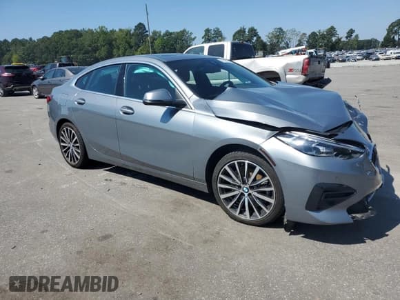 ✅ 2022 BMW 2 Series 228i xDrive • VIN: WBA73AK09N7L33883 • Lot: 71497945. Wystawiony na Copart z przebiegiem 29 950 mil. Bezpłatny archiwum sprzedaży aukcyjnych z USA i szczegółowy raport historii pojazdu na DreamBid. Zdjęcie 4.