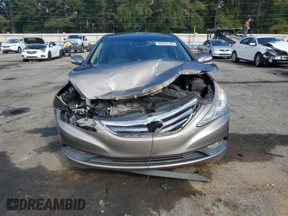 ✅ 2014 Hyundai Sonata Limited • VIN: 5NPEC4AC7EH895705 • Lot: 85545185. Listed on Copart with 82,427 mi. Free auction sales archive from the USA and detailed vehicle history report at DreamBid. Image 5.