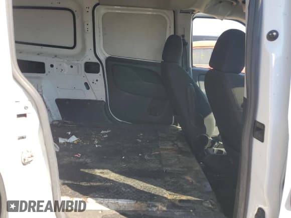 ✅ 2017 Ram ProMaster City Cargo Tradesman SLT • VIN: ZFBERFBB5H6D70534 • Лот: 71411625. Опубликован ранее на Copart с пробегом 113 994 миль. Бесплатный доступ к архиву аукционных продаж из США и подробный отчёт об истории автомобиля на DreamBid. Изображение 10.