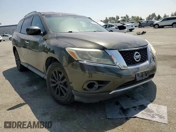 ✅ 2015 Nissan Pathfinder S • VIN: 5N1AR2MN2FC657011 • Lot: 57166275. Listed on Copart with 146,321 mi. Free auction sales archive from the USA and detailed vehicle history report at DreamBid. Image 14.