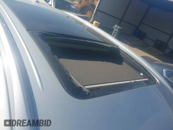 2016 Nissan Murano Platinum with VIN 5N1AZ2MG1GN116734, listed as a IAAI auction lot 43411492 with 93,011 mi miles and . Bid and sale history available at DreamBid. Image 19.