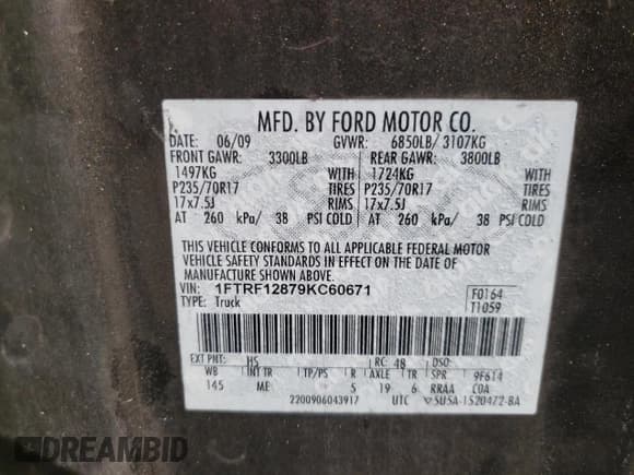 ✅ 2009 Ford F-150 XL • VIN: 1FTRF12879KC60671 • Лот: 76003554. Опубликован ранее на Copart с пробегом 266 092 миль. Бесплатный доступ к архиву аукционных продаж из США и подробный отчёт об истории автомобиля на DreamBid. Изображение 12.