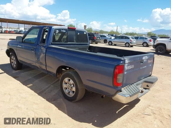 ✅ 2000 Nissan Frontier XE • VIN: 1N6DD26S3YC360736 • Lot: 43176431. Listed on IAAI with 184,761 mi. Free auction sales archive from the USA and detailed vehicle history report at DreamBid. Image 3.