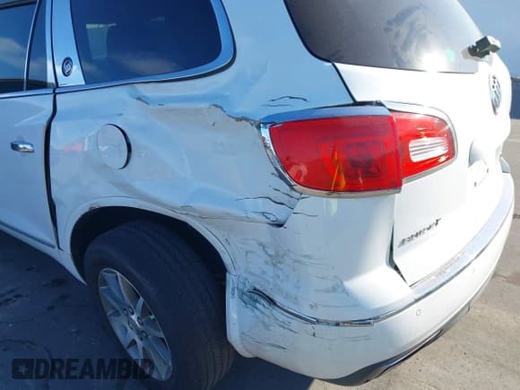 ✅ 2017 Buick Enclave Leather • VIN: 5GAKRBKD4HJ135130 • Lot: 43536591. Wystawiony na IAAI z przebiegiem 191 368 mil. Bezpłatny archiwum sprzedaży aukcyjnych z USA i szczegółowy raport historii pojazdu na DreamBid. Zdjęcie 6.