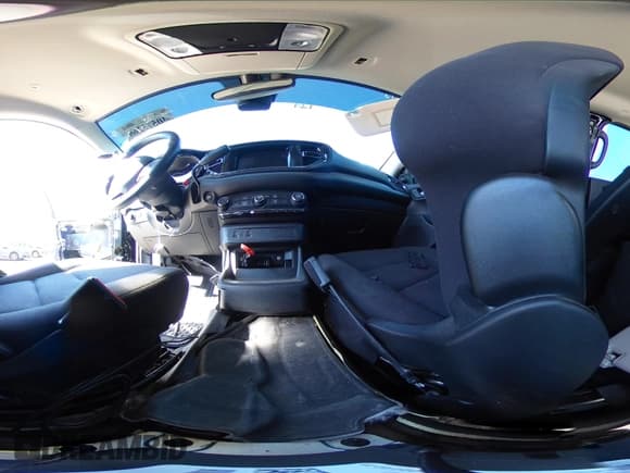 ✅ 2022 Dodge Durango Special Service • VIN: 1C4RDJFG2NC184899 • Lot: 40575266. Listed on IAAI with 14,422 mi. Free auction sales archive from the USA and detailed vehicle history report at DreamBid. Image 19.