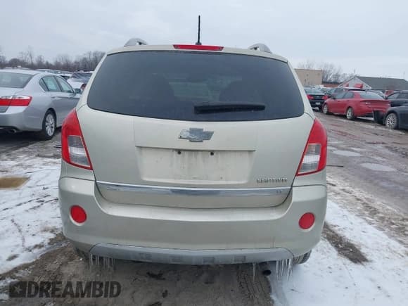 ✅ 2014 Chevrolet Captiva Sport LT • VIN: 3GNAL3EK0ES568022 • Lot: 41538439. Wystawiony na IAAI z przebiegiem 75 420 mil. Bezpłatny archiwum sprzedaży aukcyjnych z USA i szczegółowy raport historii pojazdu na DreamBid. Zdjęcie 16.