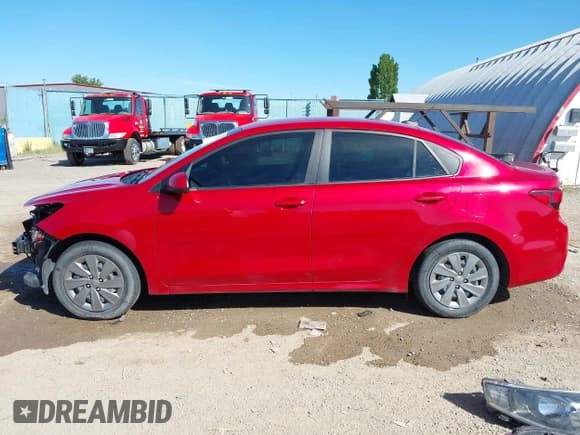 ✅ 2020 Kia Rio S • VIN: 3KPA24AD8LE343996 • Lot: 42367673. Listed on IAAI with 61,330 mi. Free auction sales archive from the USA and detailed vehicle history report at DreamBid. Image 15.