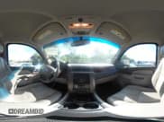 ✅ 2010 GMC Yukon XL SLT • VIN: 1GKUKKE33AR171451 • Lot: 42546226. Wystawiony na IAAI z przebiegiem Nie podano. Bezpłatny archiwum sprzedaży aukcyjnych z USA i szczegółowy raport historii pojazdu na DreamBid. Zdjęcie 18.