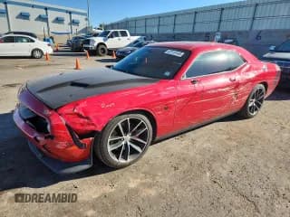 ✅ 2016 Dodge Challenger R/T Scat Pack • VIN: 2C3CDZFJXGH124955 • Lot: 87113145. Wystawiony na Copart z przebiegiem 67 964 mil. Bezpłatny archiwum sprzedaży aukcyjnych z USA i szczegółowy raport historii pojazdu na DreamBid. Zdjęcie 1.