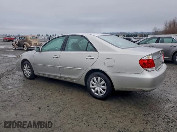 ✅ 2006 Toyota Camry LE • VIN: 4T1BE32K16U710659 • Lot: 94962535. Listed on Copart with 36,220 mi. Free auction sales archive from the USA and detailed vehicle history report at DreamBid. Image 2.