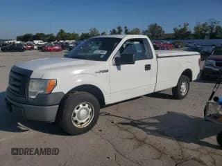 ✅ 2011 Ford F-150 XL • VIN: 1FTMF1CM4BKD77278 • Lot: 84607215. Wystawiony na Copart z przebiegiem 228 525 mil. Bezpłatny archiwum sprzedaży aukcyjnych z USA i szczegółowy raport historii pojazdu na DreamBid. Zdjęcie 1.
