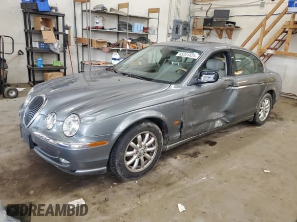 ✅ 2002 Jaguar S-Type • VIN: SAJDA01P82GM32311 • Lot: 65201425. Wystawiony na Copart z przebiegiem 72 268 mil. Bezpłatny archiwum sprzedaży aukcyjnych z USA i szczegółowy raport historii pojazdu na DreamBid. Zdjęcie 1.