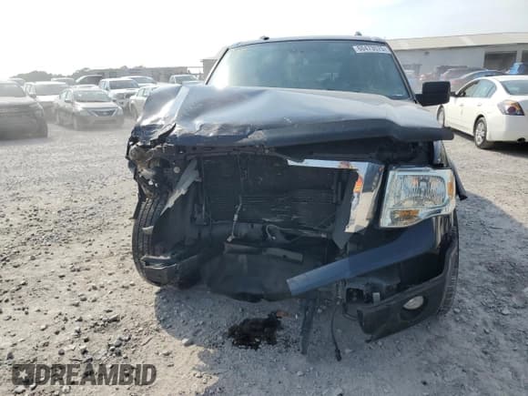 ✅ 2011 Ford Expedition Max Limited • VIN: 1FMJK2A58BEF52660 • Lot: 60473575. Listed on Copart with 236,074 mi. Free auction sales archive from the USA and detailed vehicle history report at DreamBid. Image 5.