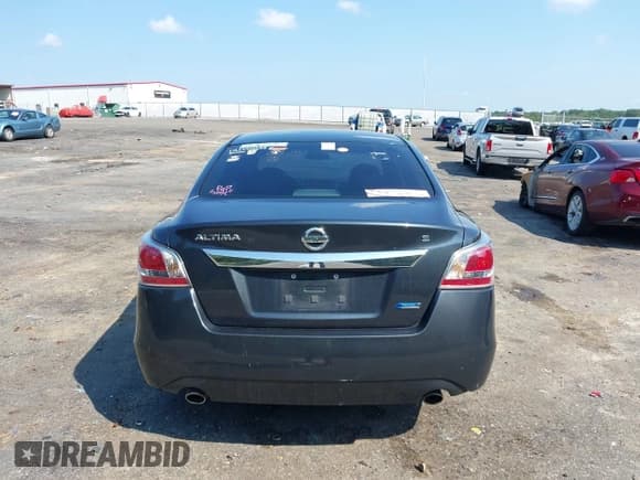 ✅ 2014 Nissan Altima SV • VIN: 1N4AL3AP3EC100579 • Lot: 43096118. Wystawiony na IAAI z przebiegiem 167 393 mil. Bezpłatny archiwum sprzedaży aukcyjnych z USA i szczegółowy raport historii pojazdu na DreamBid. Zdjęcie 17.