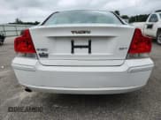 ✅ 2007 Volvo S60 2.5L Turbo • VIN: YV1RS592672620573 • Lot: 69448565. Wystawiony na Copart z przebiegiem 103 770 mil. Bezpłatny archiwum sprzedaży aukcyjnych z USA i szczegółowy raport historii pojazdu na DreamBid. Zdjęcie 6.