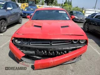 ✅ 2015 Dodge Challenger R/T • VIN: 2C3CDZAT2FH737093 • Lot: 67291373. Wystawiony na Copart z przebiegiem 81 147 mil. Bezpłatny archiwum sprzedaży aukcyjnych z USA i szczegółowy raport historii pojazdu na DreamBid. Zdjęcie 5.