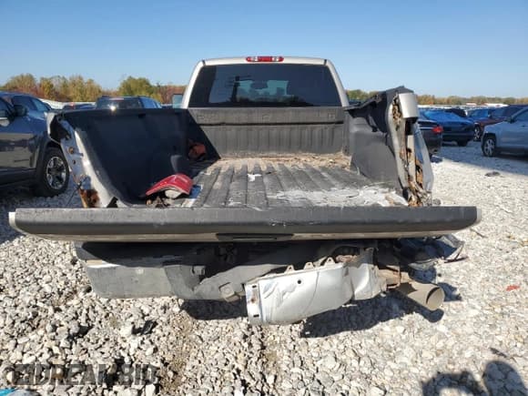 ✅ 2009 Chevrolet Silverado 2500HD LT • VIN: 1GCHK59629E160172 • Лот: 76306404. Опубликован ранее на Copart с пробегом 333 252 миль. Бесплатный доступ к архиву аукционных продаж из США и подробный отчёт об истории автомобиля на DreamBid. Изображение 6.