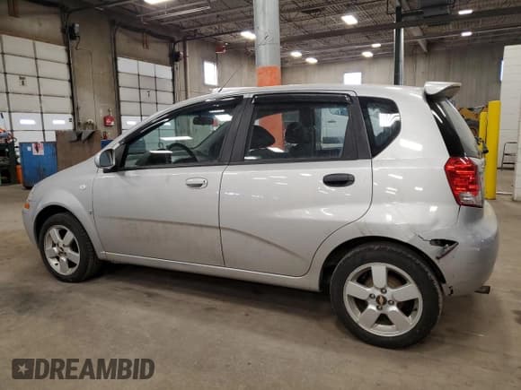 ✅ 2008 Chevrolet Aveo LS • VIN: KL1TD66658B075719 • Lot: 49872915. Wystawiony na Copart z przebiegiem 121 042 mil. Bezpłatny archiwum sprzedaży aukcyjnych z USA i szczegółowy raport historii pojazdu na DreamBid. Zdjęcie 2.