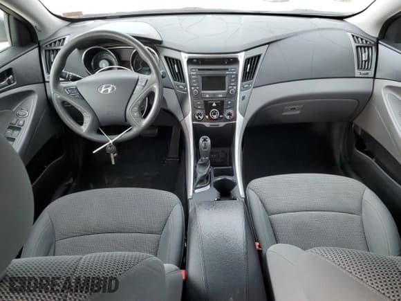 ✅ 2014 Hyundai Sonata GLS • VIN: 5NPEB4AC2EH872464 • Lot: 85073164. Wystawiony na Copart z przebiegiem 125 612 mil. Bezpłatny archiwum sprzedaży aukcyjnych z USA i szczegółowy raport historii pojazdu na DreamBid. Zdjęcie 8.