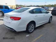 ✅ 2015 Chrysler 200 Limited • VIN: 1C3CCCAB2FN738744 • Lot: 43341242. Wystawiony na IAAI z przebiegiem 75 210 mil. Bezpłatny archiwum sprzedaży aukcyjnych z USA i szczegółowy raport historii pojazdu na DreamBid. Zdjęcie 4.