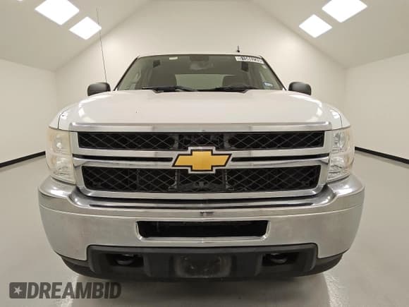 ✅ 2012 Chevrolet Silverado 2500HD LT • VIN: 1GC1KXCG6CF206926 • Lot: 51586235. Wystawiony na Copart z przebiegiem 101 405 mil. Bezpłatny archiwum sprzedaży aukcyjnych z USA i szczegółowy raport historii pojazdu na DreamBid. Zdjęcie 5.