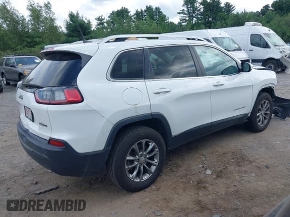 ✅ 2020 Jeep Cherokee Latitude Plus • VIN: 1C4PJMLB9LD539679 • Lot: 42760240. Wystawiony na IAAI z przebiegiem 75 077 mil. Bezpłatny archiwum sprzedaży aukcyjnych z USA i szczegółowy raport historii pojazdu na DreamBid. Zdjęcie 13.