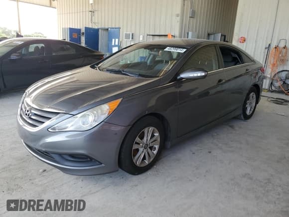 ✅ 2014 Hyundai Sonata GLS • VIN: 5NPEB4AC9EH942252 • Lot: 61526604. Wystawiony na Copart z przebiegiem 199 929 mil. Bezpłatny archiwum sprzedaży aukcyjnych z USA i szczegółowy raport historii pojazdu na DreamBid. Zdjęcie 1.