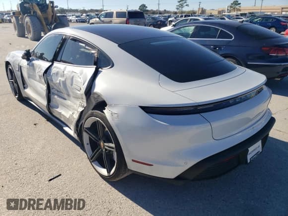 ✅ 2021 Porsche Taycan • VIN: WP0AA2Y18MSA15661 • Лот: 79218113. Опубликован ранее на Copart с пробегом Не указан. Бесплатный доступ к архиву аукционных продаж из США и подробный отчёт об истории автомобиля на DreamBid. Изображение 2.