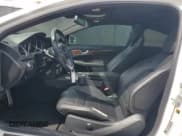 ✅ 2014 Mercedes-Benz C 350 • VIN: WDDGJ8JB2EG319270 • Lot: 51414645. Wystawiony na Copart z przebiegiem 94 553 mil. Bezpłatny archiwum sprzedaży aukcyjnych z USA i szczegółowy raport historii pojazdu na DreamBid. Zdjęcie 7.