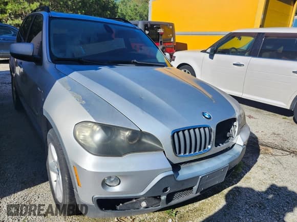 ✅ 2009 BMW X5 30i • VIN: 5UXFE43549L266934 • Лот: 43638143. Опубликован ранее на IAAI с пробегом 183 028 миль. Бесплатный доступ к архиву аукционных продаж из США и подробный отчёт об истории автомобиля на DreamBid. Изображение 6.