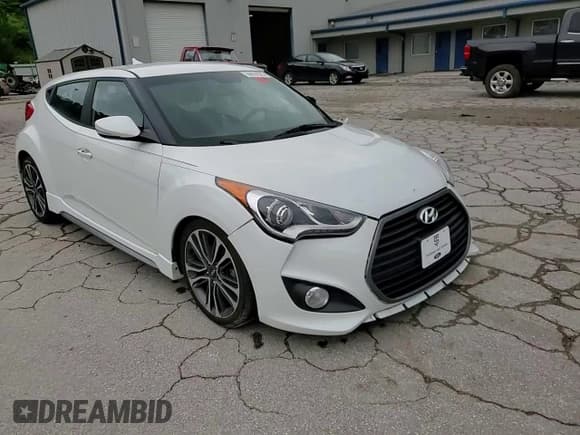 ✅ 2016 Hyundai Veloster Turbo • VIN: KMHTC6AE6GU299803 • Lot: 56931025. Wystawiony na Copart z przebiegiem Nie podano. Bezpłatny archiwum sprzedaży aukcyjnych z USA i szczegółowy raport historii pojazdu na DreamBid. Zdjęcie 13.