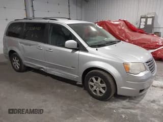 ✅ 2008 Chrysler Town & Country Touring • VIN: 2A8HR54P78R771255 • Лот: 43740081. Опубликован ранее на IAAI с пробегом 218 629 миль. Бесплатный доступ к архиву аукционных продаж из США и подробный отчёт об истории автомобиля на DreamBid. Изображение 1.