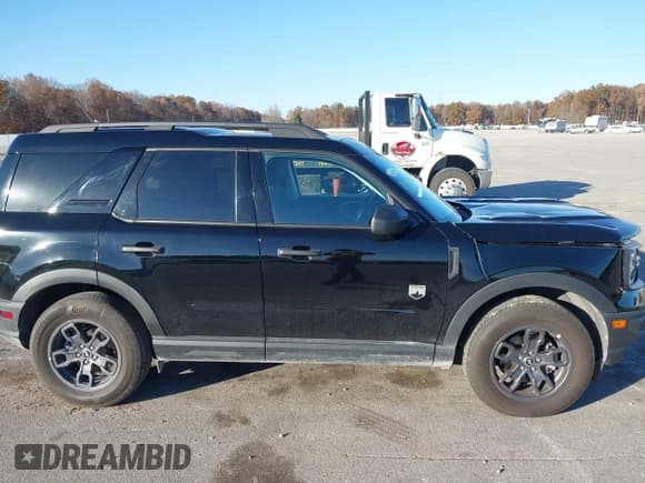 ✅ 2023 Ford Bronco Sport Big Bend • VIN: 3FMCR9B63PRD72463 • Lot: 43685707. Listed on IAAI with 14,053 mi. Free auction sales archive from the USA and detailed vehicle history report at DreamBid. Image 14.