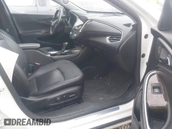 ✅ 2018 Chevrolet Malibu Premier • VIN: 1G1ZE5SXXJF242012 • Lot: 43391372. Wystawiony na IAAI z przebiegiem 75 867 mil mil. Skorzystaj z bezpłatnego archiwum sprzedaży aukcyjnych z USA i zobacz szczegółowy raport historii pojazdu na DreamBid. Zdjęcie 5.