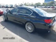 ✅ 2013 BMW 5 Series 528i • VIN: WBAXG5C56DD234119 • Lot: 43281695. Wystawiony na IAAI z przebiegiem 127 445 mil. Bezpłatny archiwum sprzedaży aukcyjnych z USA i szczegółowy raport historii pojazdu na DreamBid. Zdjęcie 3.