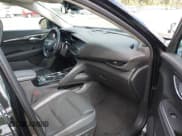 ✅ 2023 Buick Envision Essence • VIN: LRBFZNR42PD087338 • Lot: 43314685. Wystawiony na IAAI z przebiegiem 48 688 mil. Bezpłatny archiwum sprzedaży aukcyjnych z USA i szczegółowy raport historii pojazdu na DreamBid. Zdjęcie 5.