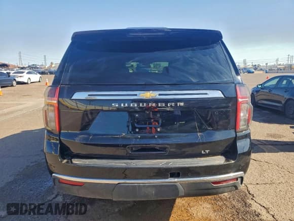 ✅ 2024 Chevrolet Suburban LT • VIN: 1GNSKCKD6RR133012 • Lot: 94758085. Listed on Copart with 19,530 mi. Free auction sales archive from the USA and detailed vehicle history report at DreamBid. Image 6.