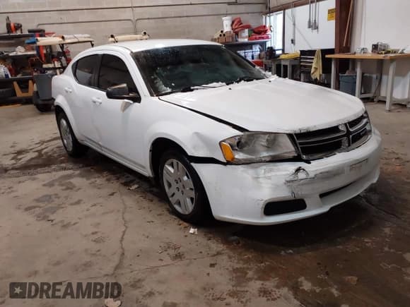 ✅ 2011 Dodge Avenger Express • VIN: 1B3BD4FB0BN620870 • Лот: 40909945. Опубликован ранее на IAAI с пробегом 204 242 миль. Бесплатный доступ к архиву аукционных продаж из США и подробный отчёт об истории автомобиля на DreamBid. Изображение 1.